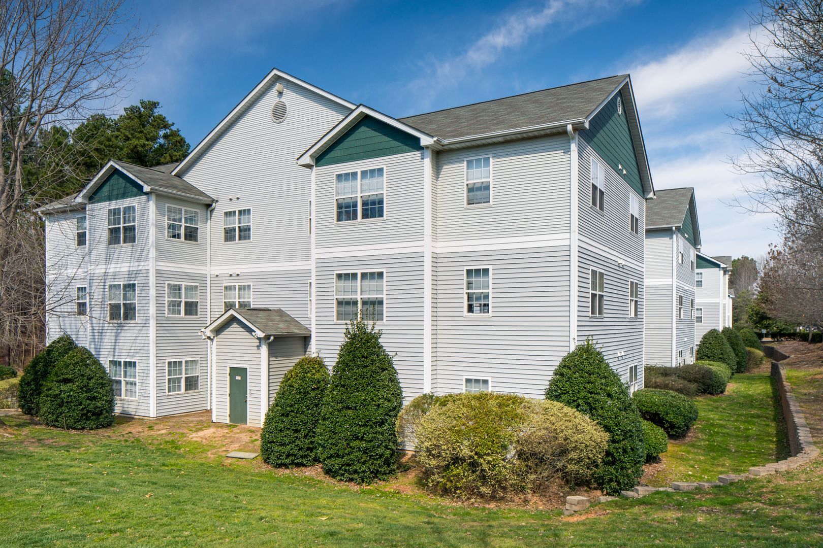 2000-304 University Woods Road - A